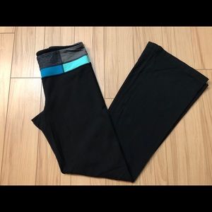 Lululemon women’s pants. Black. Small.